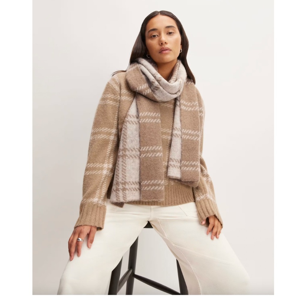 NEW Everlane The Alpaca Patterned Scarf in Wheat/Lightest Taupe